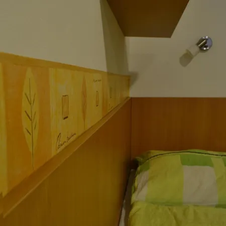 Hotell Na Skrivance