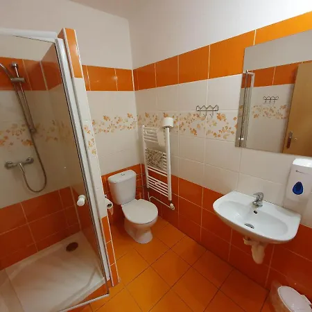 Hotell Na Skrivance
