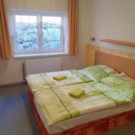 Na Skřivánce *