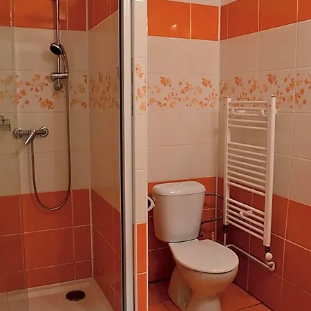 Na Skrivance Hotel *