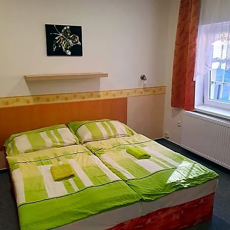 Hotel Na Skrivance Decin