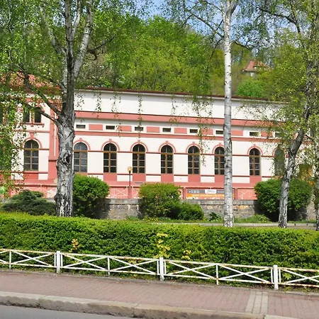 Hotell Na Skrivance