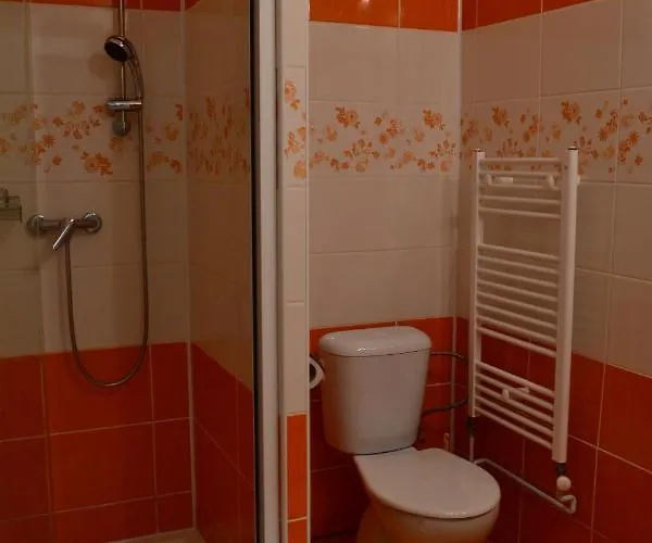 Hotel Na Skřivánce Decin