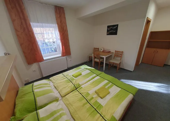 Na Skřivánce Hotel Decin