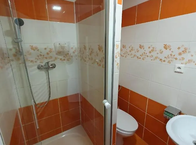 Na Skřivánce Hotel